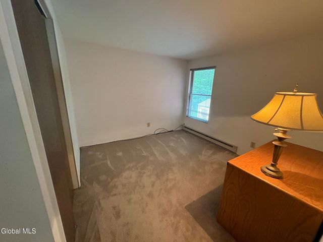 237 Thimbleberry Road, Malta, NY 12020