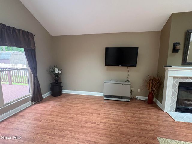 237 Thimbleberry Road, Malta, NY 12020