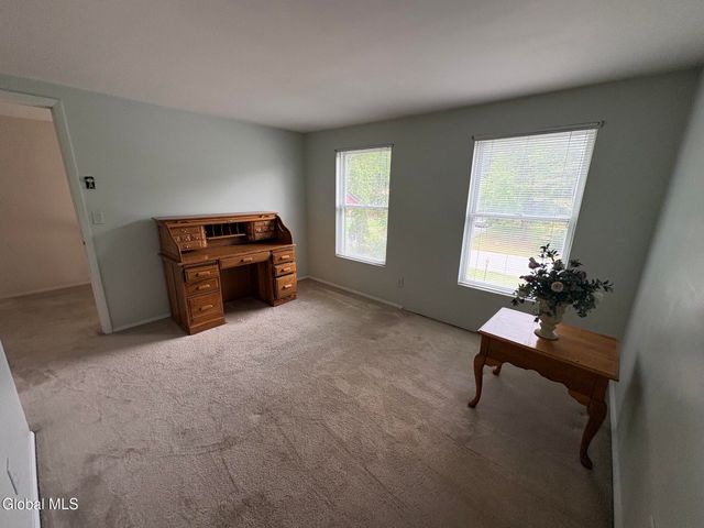 237 Thimbleberry Road, Malta, NY 12020