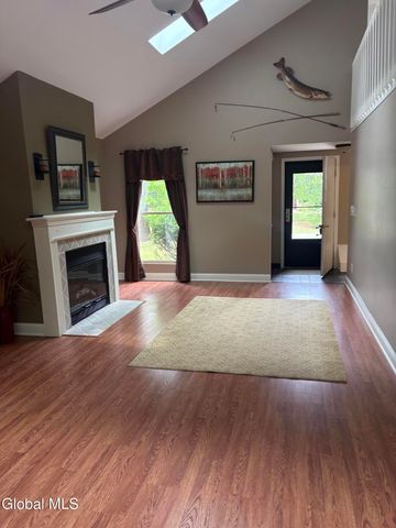 237 Thimbleberry Road, Malta, NY 12020