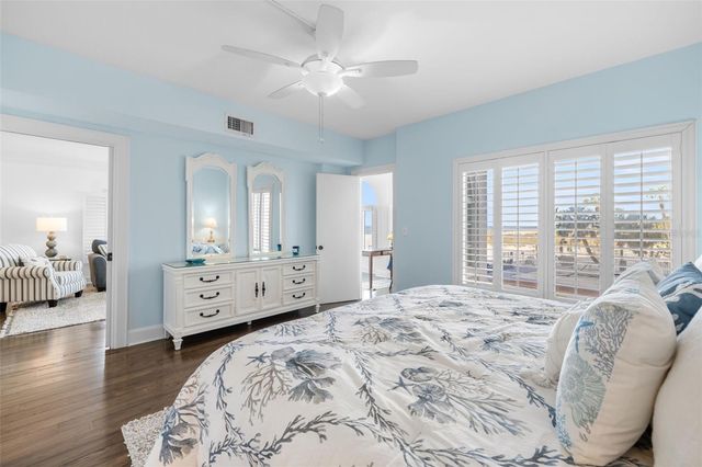 4950 GULF BOULEVARD 207, St Pete Beach, FL 33706