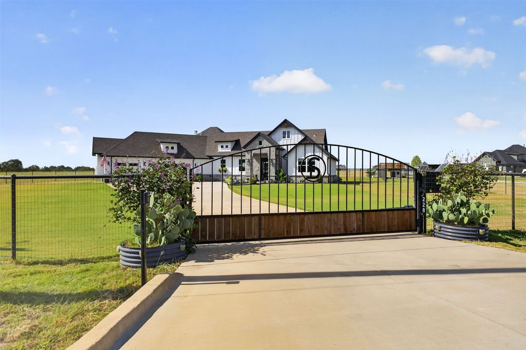 228 Chambers Creek Trail, Alvarado, TX 76009 — photo 4