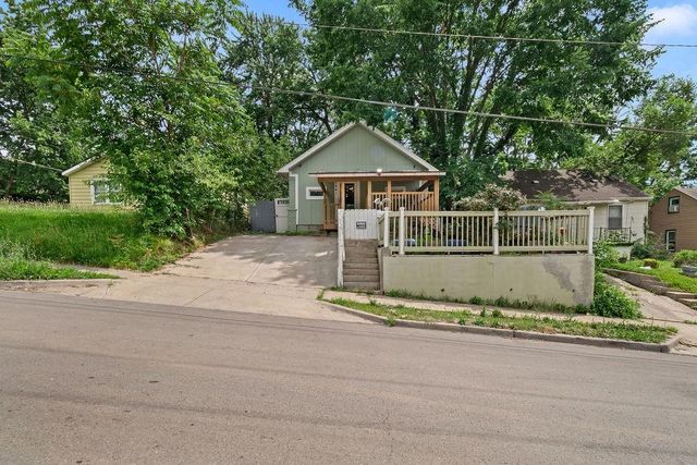 5441 E 27th Street, Kansas City, MO 64127