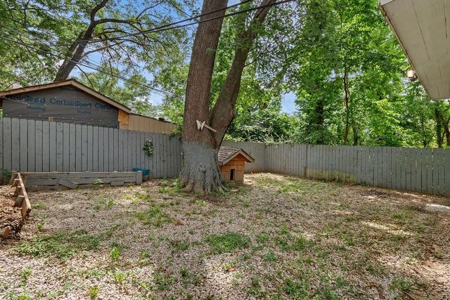 5441 E 27th Street, Kansas City, MO 64127