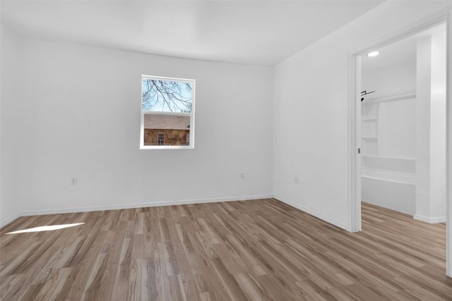 909 E Sears Street, Denison, TX 75021