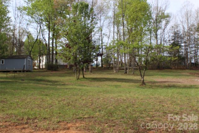 57 Hazel Drive 8-9, Nebo, NC 28761