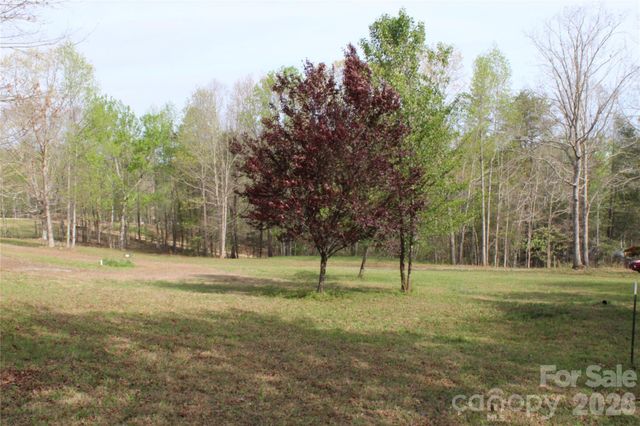 57 Hazel Drive 8-9, Nebo, NC 28761