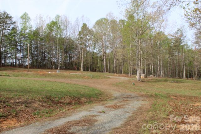 57 Hazel Drive 8-9, Nebo, NC 28761