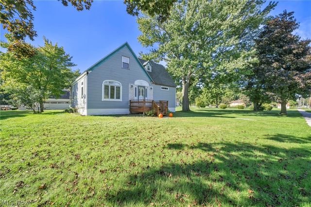 42027 Griswold Road, Elyria, OH 44035