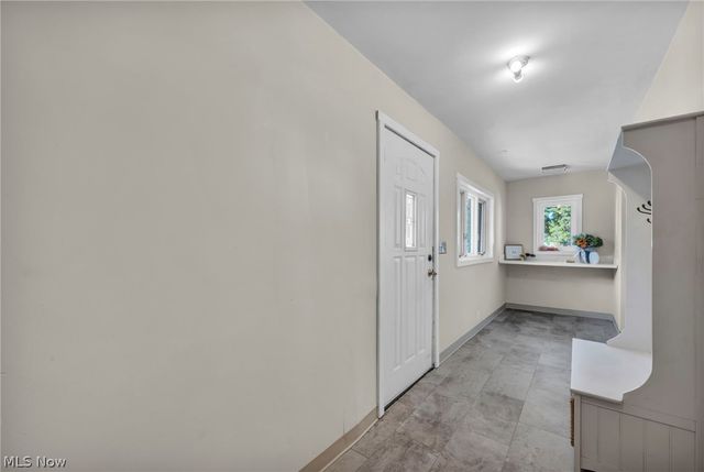 42027 Griswold Road, Elyria, OH 44035