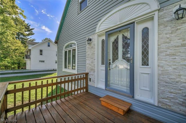 42027 Griswold Road, Elyria, OH 44035