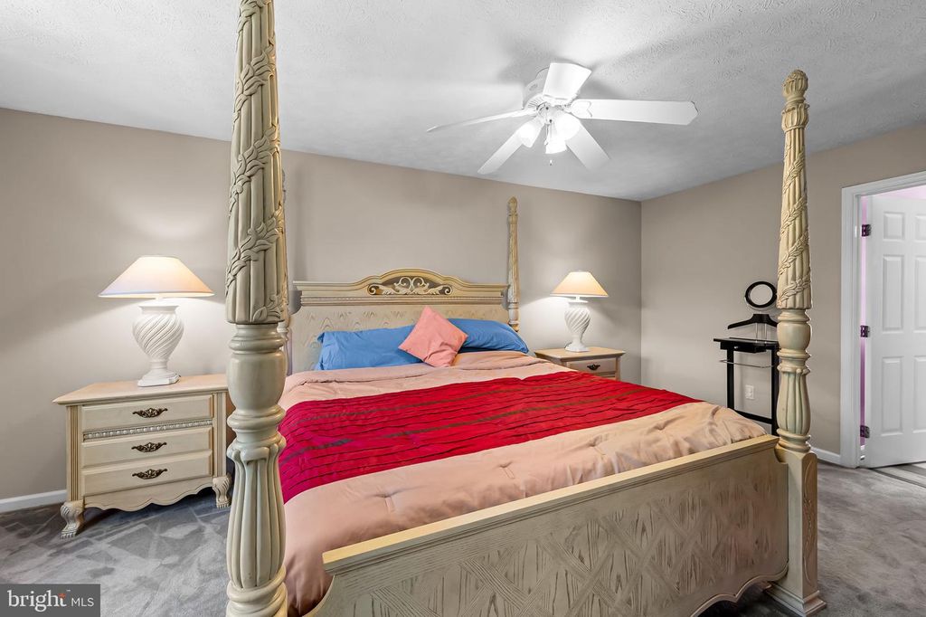 Image 22 of property listing at 422 DOE MEADOW DR, Owings Mills, MD 21117