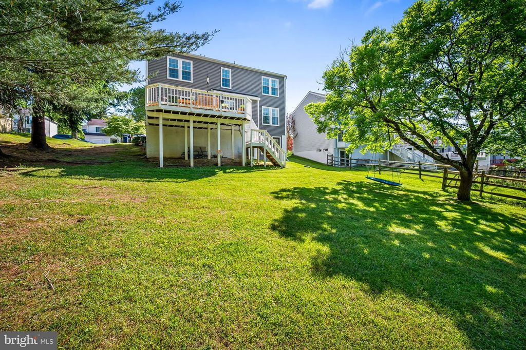 Image 41 of property listing at 422 DOE MEADOW DR, Owings Mills, MD 21117