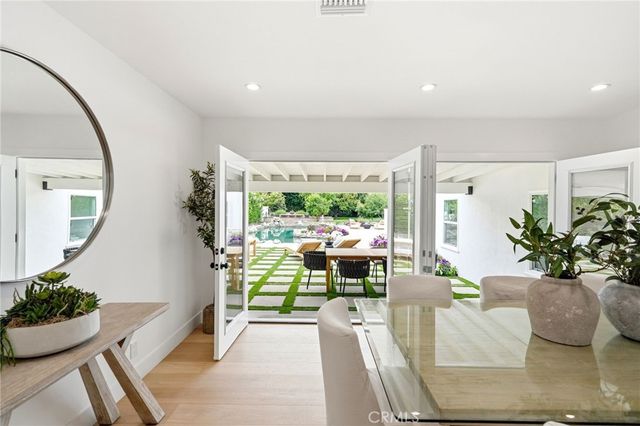 6317 Orion, Van Nuys, CA 91411