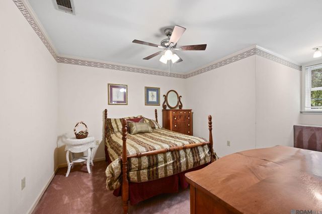 5807 Laurel Hill Ln, St Francisville, LA 70775