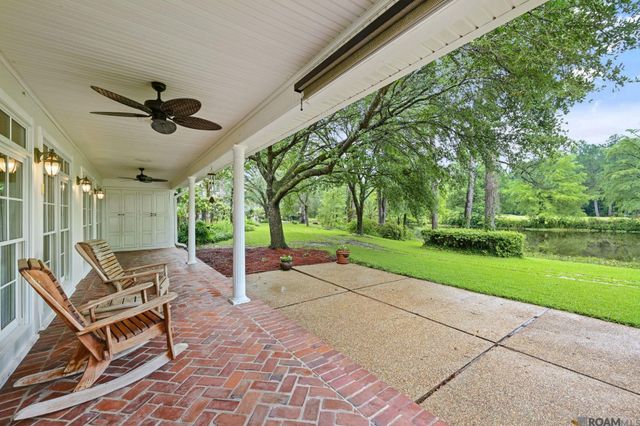 5807 Laurel Hill Ln, St Francisville, LA 70775