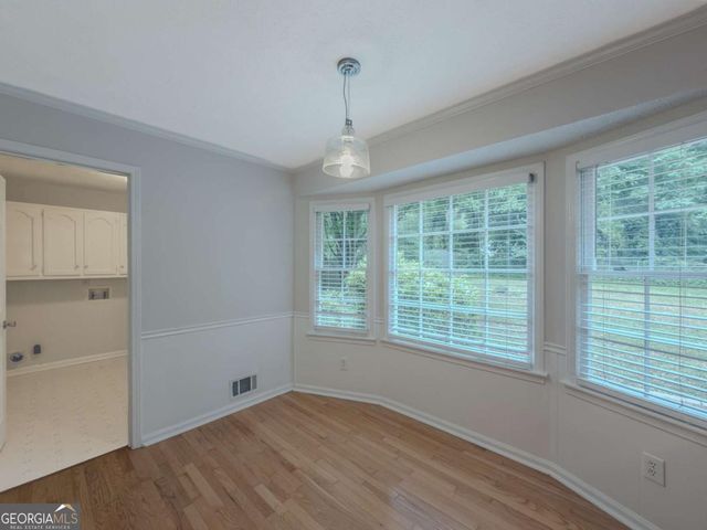 2764 Amberly Way, Snellville, GA 30078