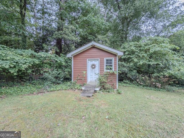 2764 Amberly Way, Snellville, GA 30078