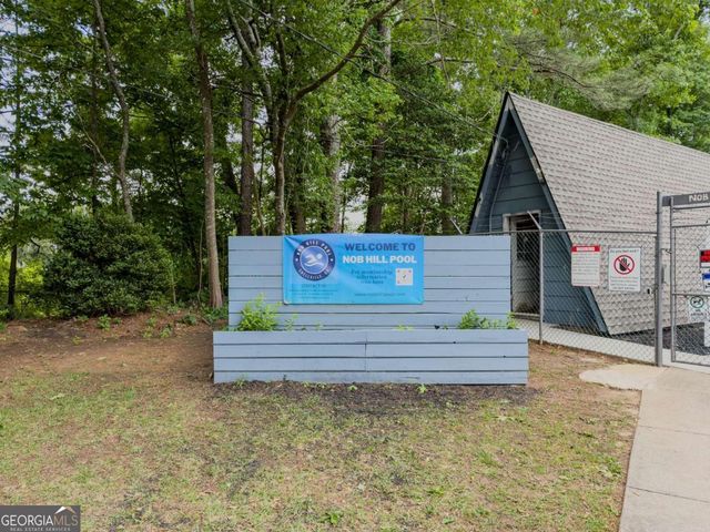 2764 Amberly Way, Snellville, GA 30078