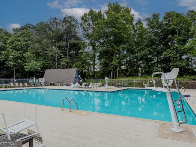 2764 Amberly Way, Snellville, GA 30078