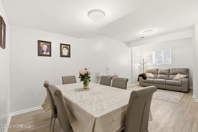 41 Majestic Way, Lakewood, NJ 08701