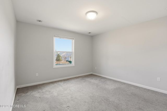 41 Majestic Way, Lakewood, NJ 08701