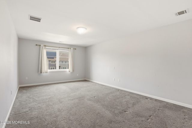 41 Majestic Way, Lakewood, NJ 08701