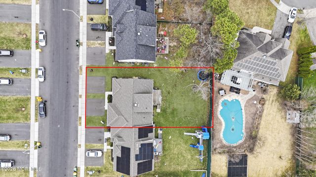 41 Majestic Way, Lakewood, NJ 08701