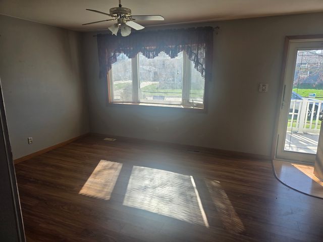 5018 48th Street A, Moline, IL 61265