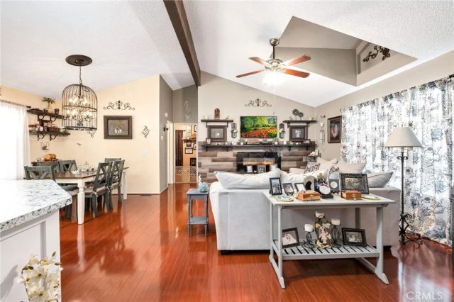 1536 South State Street 223, Hemet, CA 92543