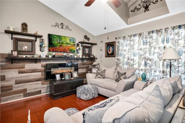 1536 South State Street 223, Hemet, CA 92543