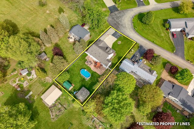 301 Case Street, Jonesville, MI 49250