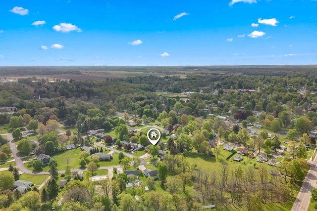 301 Case Street, Jonesville, MI 49250