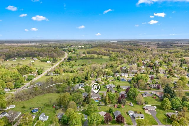 301 Case Street, Jonesville, MI 49250