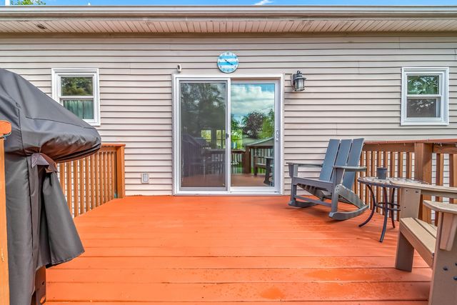 301 Case Street, Jonesville, MI 49250