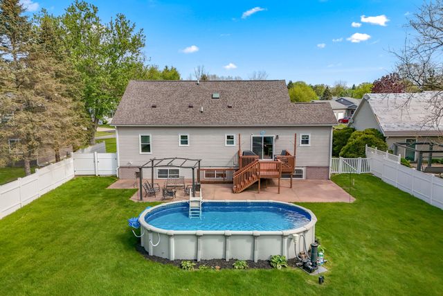 301 Case Street, Jonesville, MI 49250
