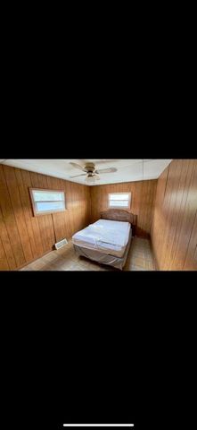 13 John Ave, Slovan, PA 15078