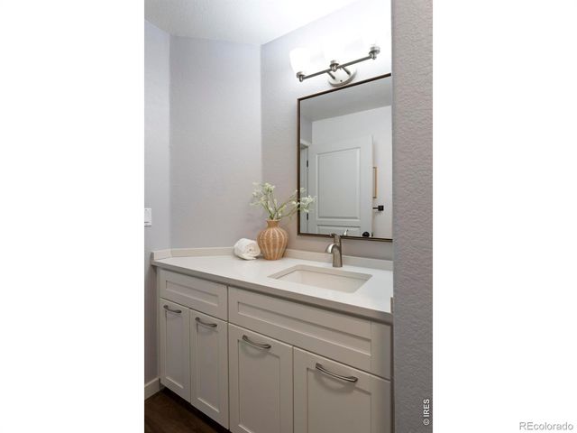 959 Hover Ridge Circle, Longmont, CO 80501