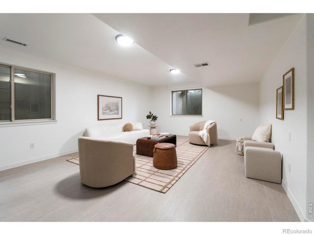 959 Hover Ridge Circle, Longmont, CO 80501