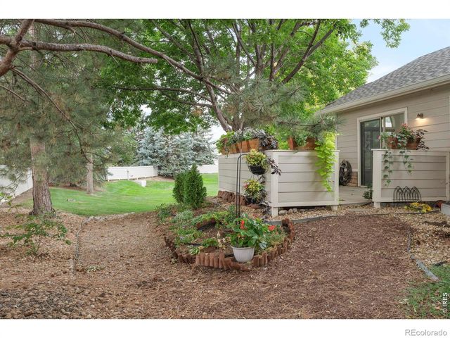 959 Hover Ridge Circle, Longmont, CO 80501