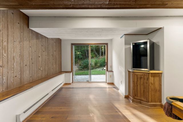 211 Clark Rd, Plymouth, MA 02360