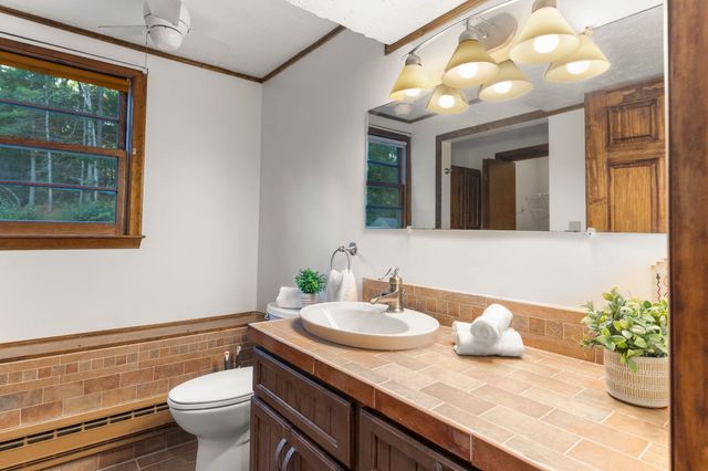 211 Clark Rd, Plymouth, MA 02360