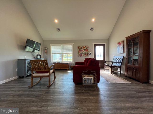 99 EAST CREEK RUN LOOP, Fort Ashby, WV 26719