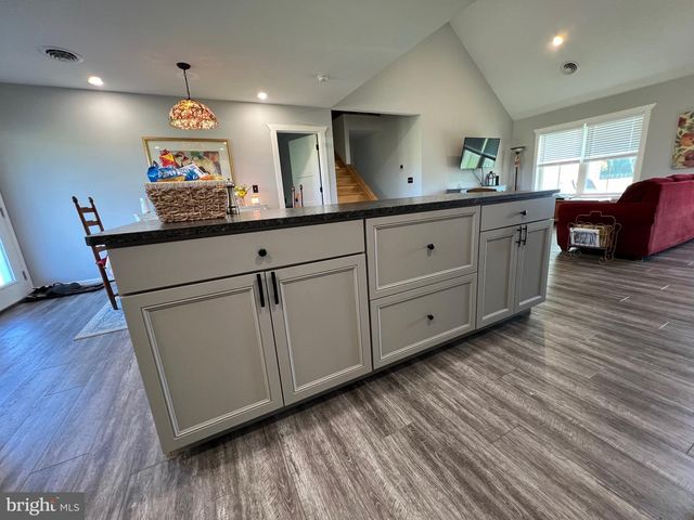 99 EAST CREEK RUN LOOP, Fort Ashby, WV 26719