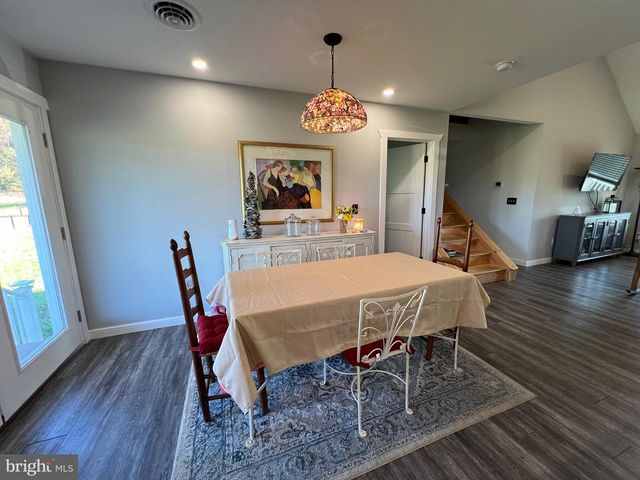 99 EAST CREEK RUN LOOP, Fort Ashby, WV 26719