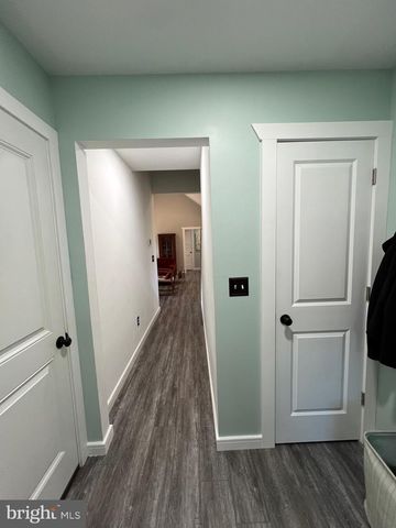 99 EAST CREEK RUN LOOP, Fort Ashby, WV 26719