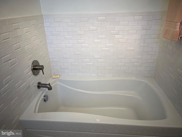 99 EAST CREEK RUN LOOP, Fort Ashby, WV 26719