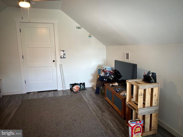 99 EAST CREEK RUN LOOP, Fort Ashby, WV 26719