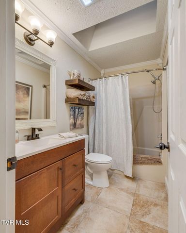 497 Canterbury Drive, Blountville, TN 37617