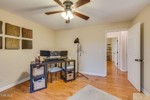 497 Canterbury Drive, Blountville, TN 37617